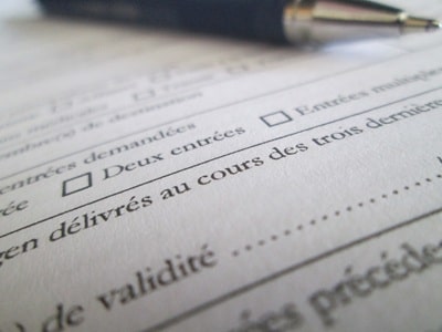 Formulaire papier de déclaration de début d’activité pour créateur d’entreprise.