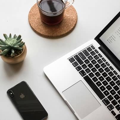 Acquisition de l’expertise économique pour devenir formateur CSE via outils numériques.